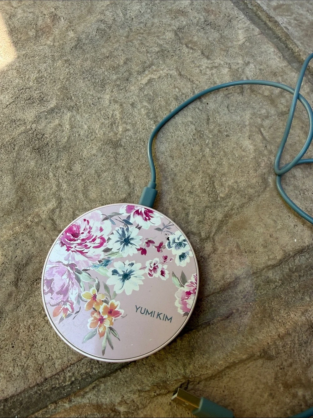 Yumi Kim Pink Floral Round Portable Charger